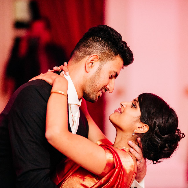 Nadesh und John – indische Hochzeit in der Redoute Bonn
